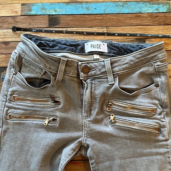 Paige Grey Cropped Zipper Jeans Sz 27 - Picture 10 of 10